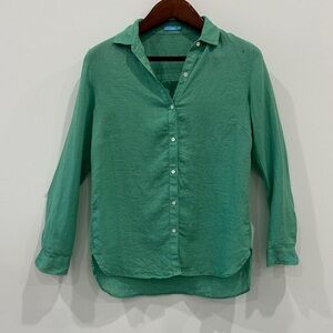 Elegant Green Button-Down Shirt for Women